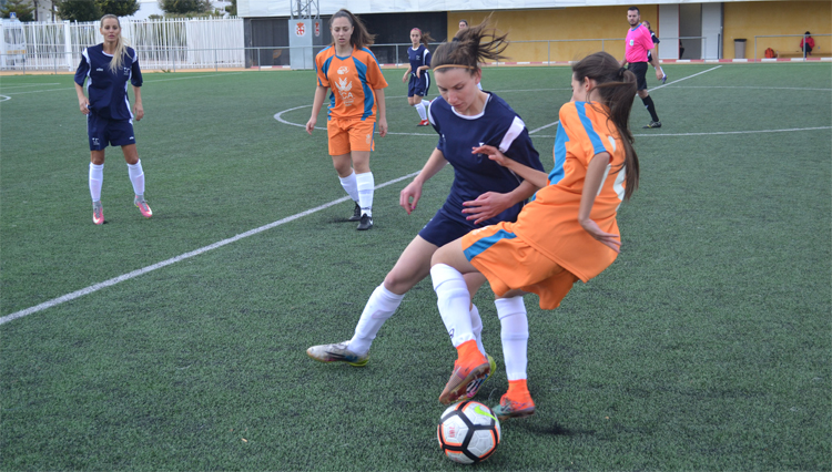 La selección de Fútbol 7 femenina de la UCA participó en los Campeonatos de Andalucía Universitarios