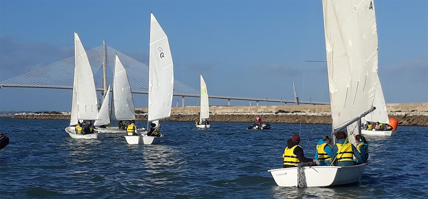Excelente jornada deportiva en la Regata de Otoño de Raqueros