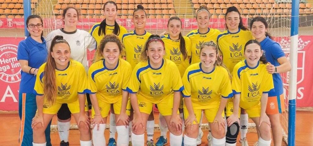 El equipo de fútbol sala femenino UCA obtiene el subcampeonato del Andaluz Universitario