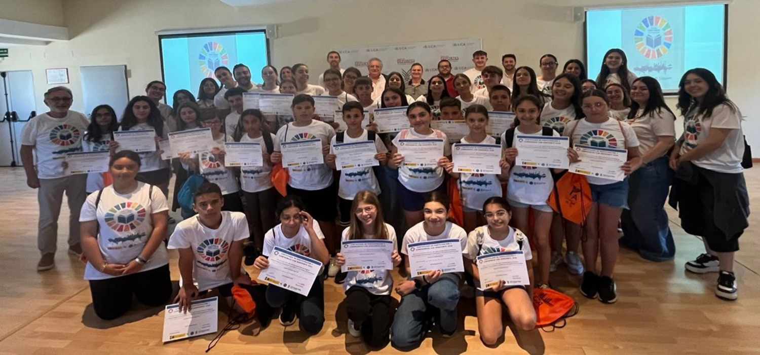 El Complejo Deportivo UCA acoge el encuentro universidad-escuela “Leer Cádiz, una ciudad sostenible”