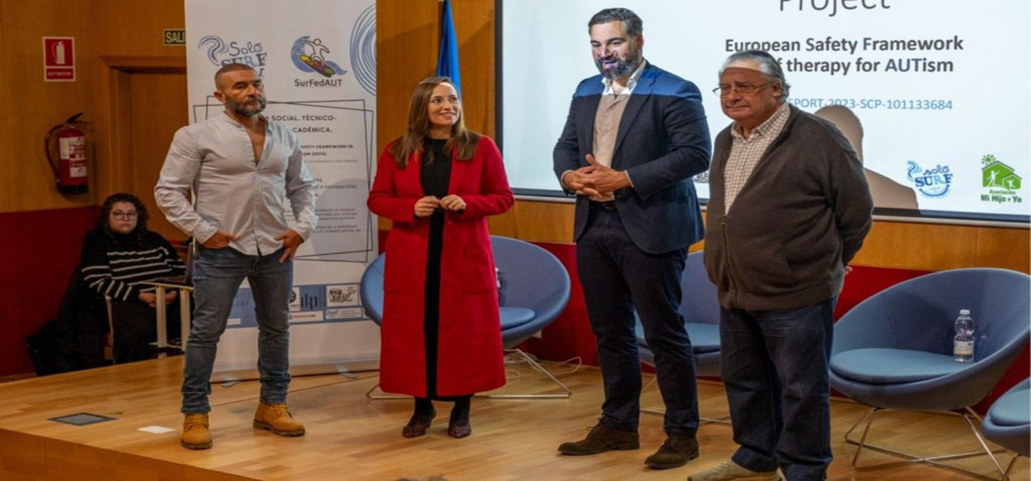 El Área de Deportes de la UCA respalda una jornada sobre seguridad laboral europea en terapias de surf para personas con autismo