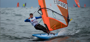 Arturo Arauz toca el cielo en Blanes: el estudiante de la UCA se corona campeón del mundo Sub 21 ...